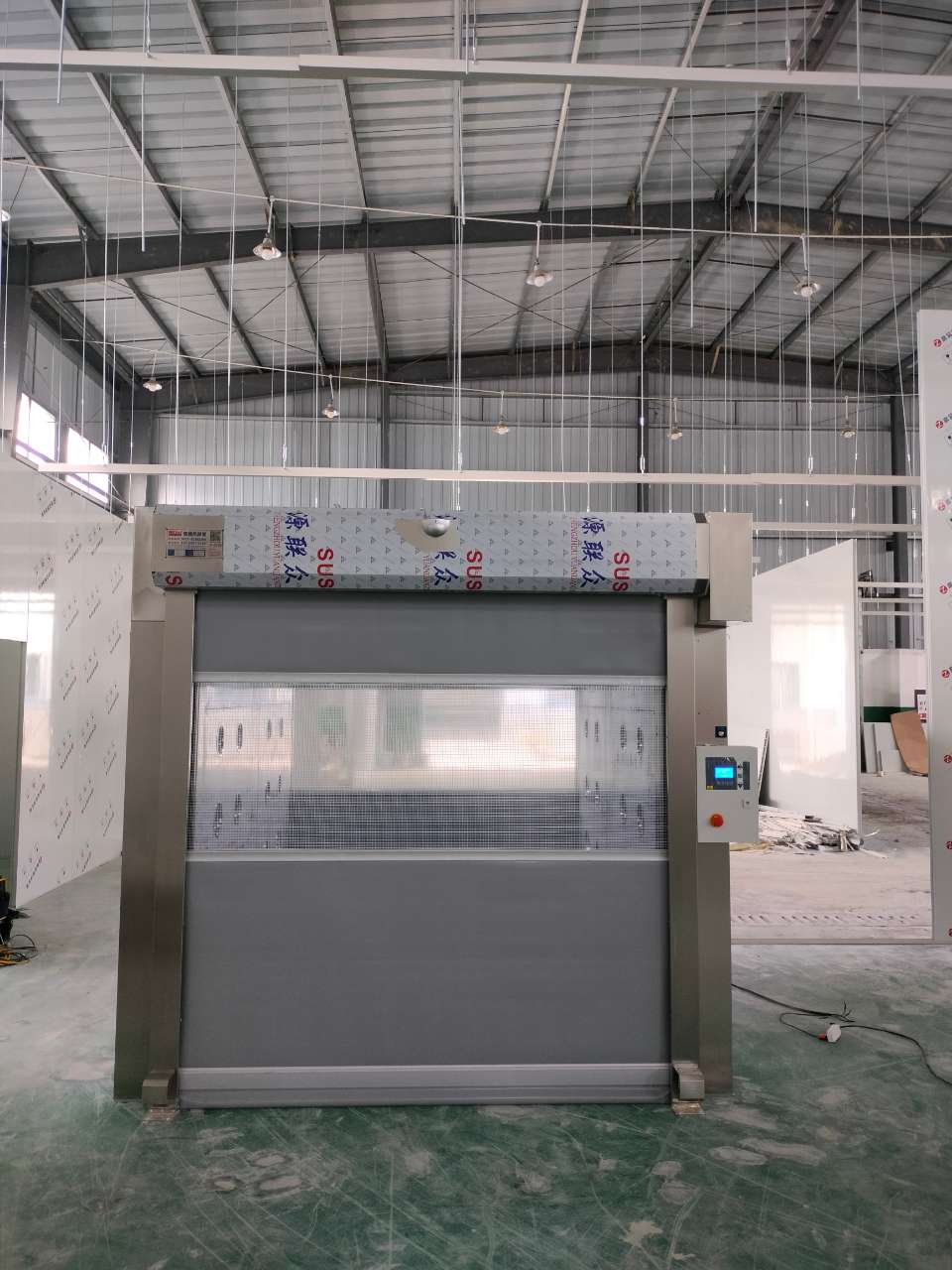 天津澳克兰建设工程有限公司风淋室安装